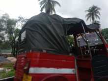 https://riyasewana.com/uploads/bajaj-4s-201812484803.jpg