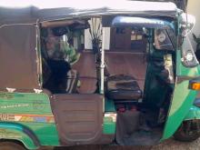 Bajaj 4 Stroke 2009 Three Wheel