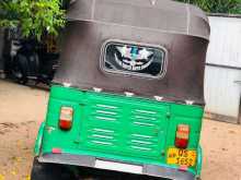 Bajaj 4 Stroke 2009 Three Wheel