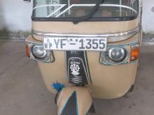 Bajaj 4 Stroke 2011 Three Wheel