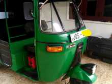 Bajaj 4 Stroke 2009 Three Wheel