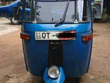 Bajaj 4 Stroke 2009 Three Wheel