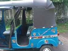 https://riyasewana.com/uploads/bajaj-4stoc-172012304732.jpg