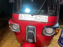 Bajaj 4 Stroke 2011 Three Wheel