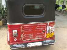 https://riyasewana.com/uploads/bajaj-4stock-141943514792.jpg
