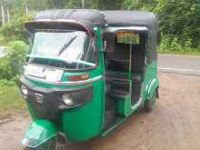 Bajaj 4 Stroke 2015 Three Wheel