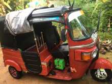 Bajaj 4 Stroke 2010 Three Wheel