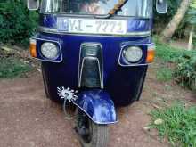 Bajaj 4 Stroke 2011 Three Wheel