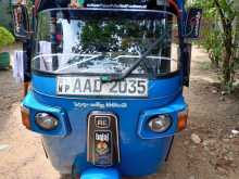 Bajaj 4 Stroke 2012 Three Wheel