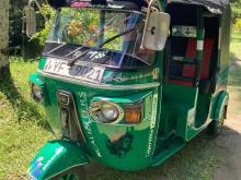 Bajaj 4 Stroke 2010 Three Wheel