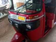 Bajaj 4 Stroke 2018 Three Wheel