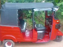 Bajaj 4 Stroke 2016 Three Wheel