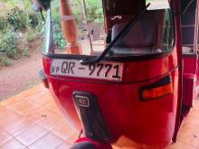 Bajaj 4 Stroke 2009 Three Wheel