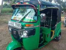 Bajaj 4 Stroke 2015 Three Wheel