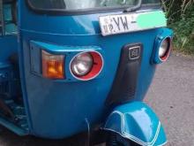 Bajaj 4 Stroke 2011 Three Wheel