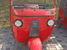 Bajaj 4 Stroke 2012 Three Wheel