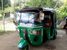 Bajaj 4 Stroke 2010 Three Wheel