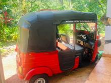 Bajaj 4stock 2014 Three Wheel