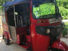 Bajaj 4Stock Three Wheel 2015 Three Wheel