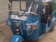 Bajaj 4 Stroke 2011 Three Wheel