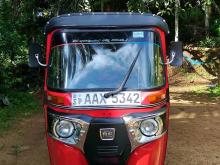 Bajaj 4 Stroke 2015 Three Wheel