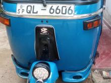 Bajaj 4 Stroke 2007 Three Wheel