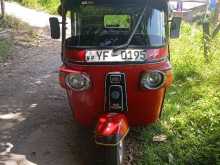 Bajaj 4 Stroke 2010 Three Wheel