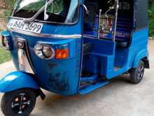 Bajaj 4 Stroke 2013 Three Wheel