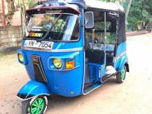Bajaj 4 Stroke 2011 Three Wheel