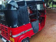 Bajaj 4 Stroke 2009 Three Wheel