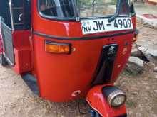 Bajaj 4 Stroke 2004 Three Wheel