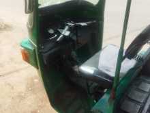 https://riyasewana.com/uploads/bajaj-4stok-2007-2311020512463.jpg