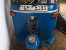 Bajaj 4 Stroke 2009 Three Wheel