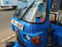 Bajaj 4 Stroke 2010 Three Wheel