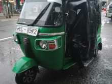 Bajaj 4 Stroke 2012 Three Wheel