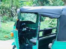 https://riyasewana.com/uploads/bajaj-4stok-2012-88061612952.jpg