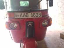 Bajaj 4 Stroke 2013 Three Wheel