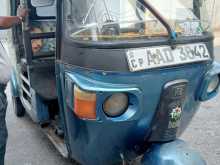 Bajaj 4 Stroke 2013 Three Wheel