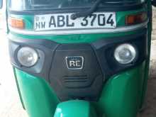 Bajaj 4 Stroke 2016 Three Wheel