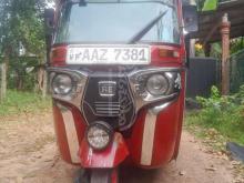 Bajaj 4 Stroke 2015 Three Wheel