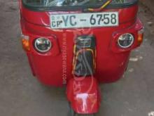 Bajaj 4 Stroke 2010 Three Wheel