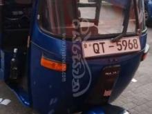 Bajaj 4 Stroke 2009 Three Wheel