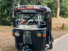 Bajaj 4 Stroke 2011 Three Wheel