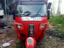 Bajaj 4 Stroke 2011 Three Wheel