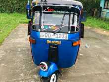 Bajaj 4 Stroke 2008 Three Wheel