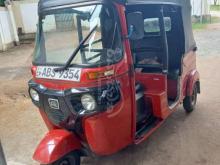 Bajaj 4 Stroke 2019 Three Wheel