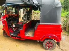 Bajaj 4stok 2011 Three Wheel