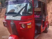 Bajaj 4 Stroke 2010 Three Wheel