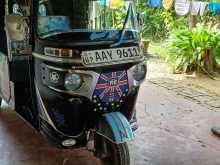 Bajaj 4 Stroke 2015 Three Wheel