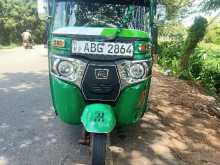 Bajaj 4 Stroke 2015 Three Wheel